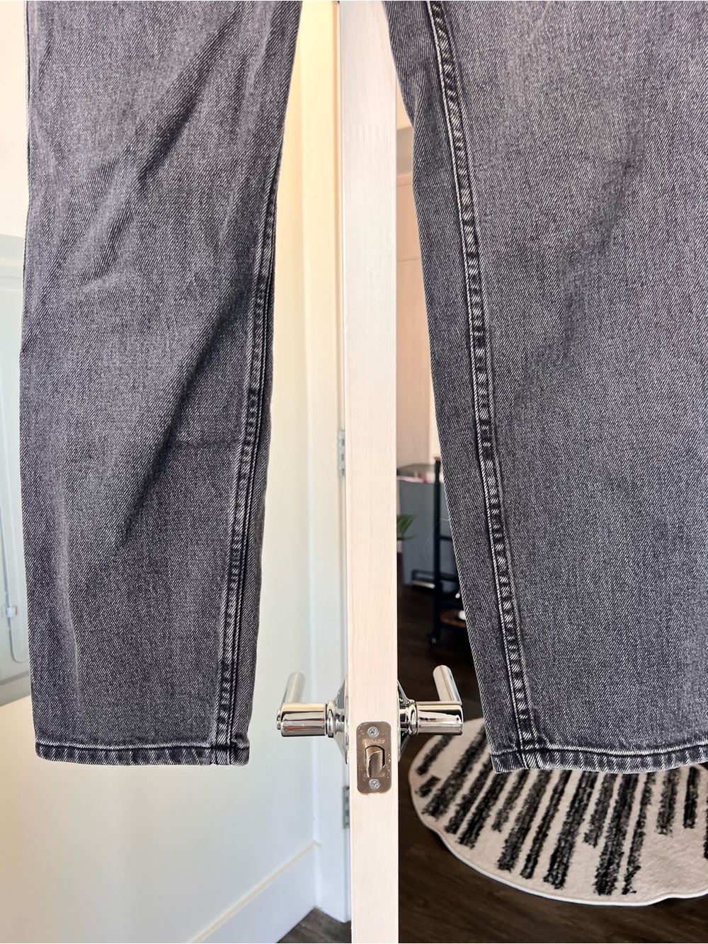 Sezane Brut Sexy Jean Straight Leg Charcoal Black Size US 6/EU 38 - Picture 4 of 10